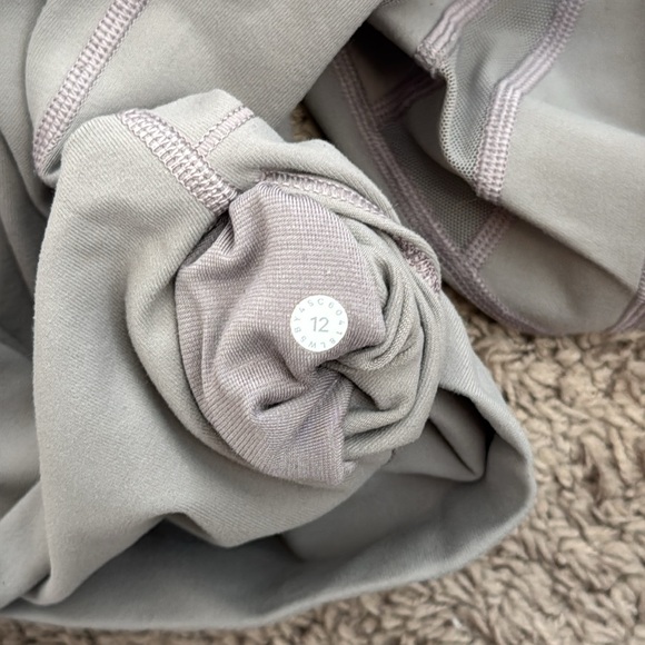 Lululemon Wunder Under Pant (High-Rise) *Tech Mesh 28" - Picture 5 of 5